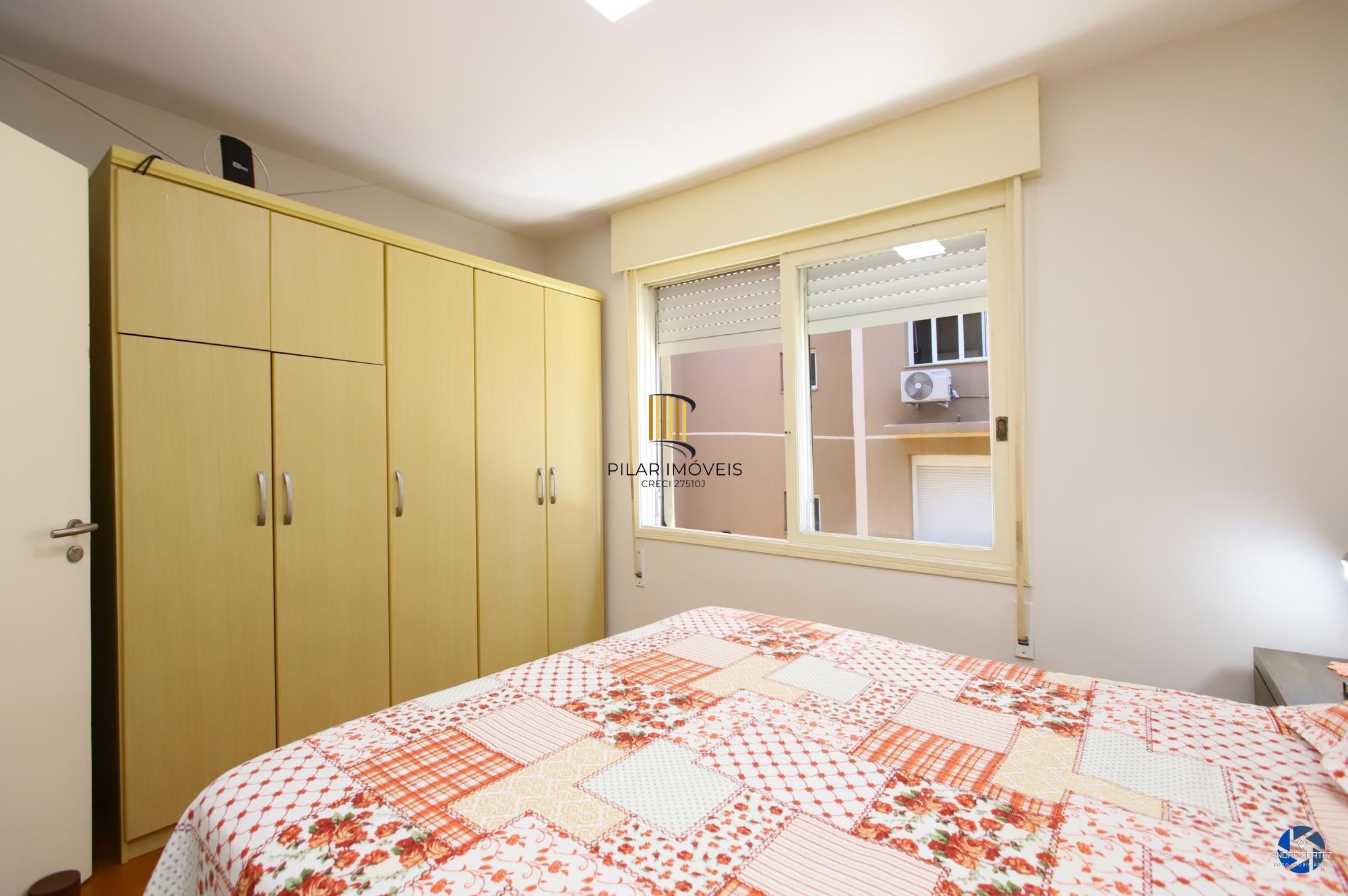 Cobertura com 3 dormitórios e 2 vagas no Bairro Santana