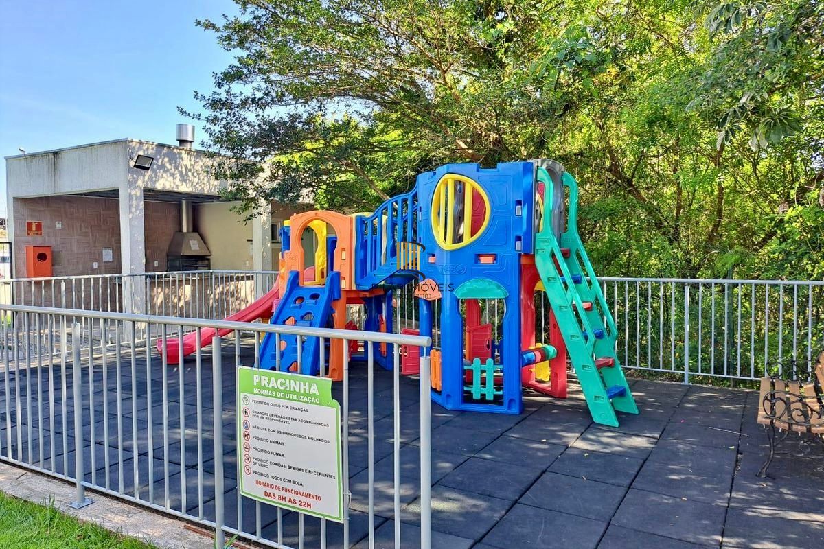 Apartamento com Sacada Linda Vista com 1 vaga de garagem Santa Fé Porto Alegre