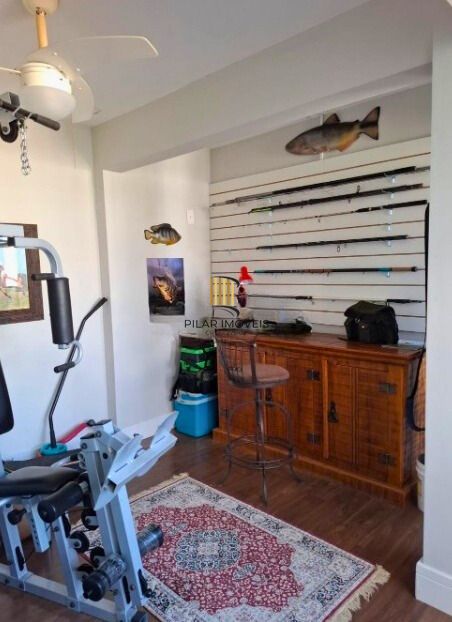 Apartamento com 3 quartos e 283m² à venda em Independência, Porto Alegre.