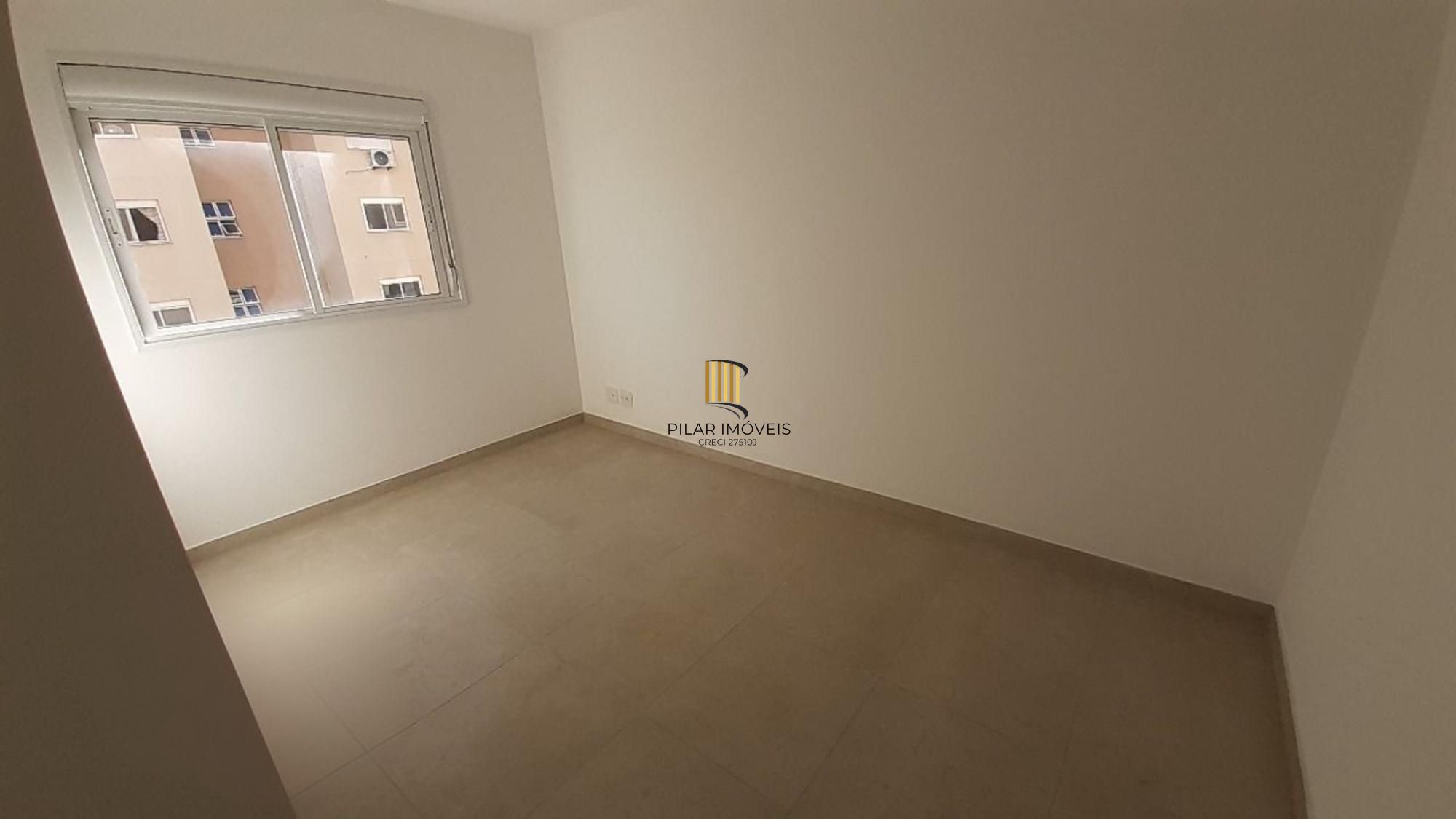 Apartamento de 2 dormitórios com 1 vaga de garagem e elevador em Canoas.