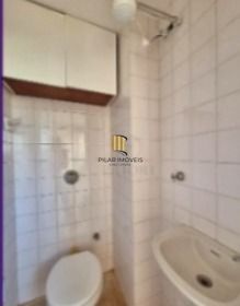 Apartamento à venda com 2 dormitórios 81 m² no Bairro Petrópolis