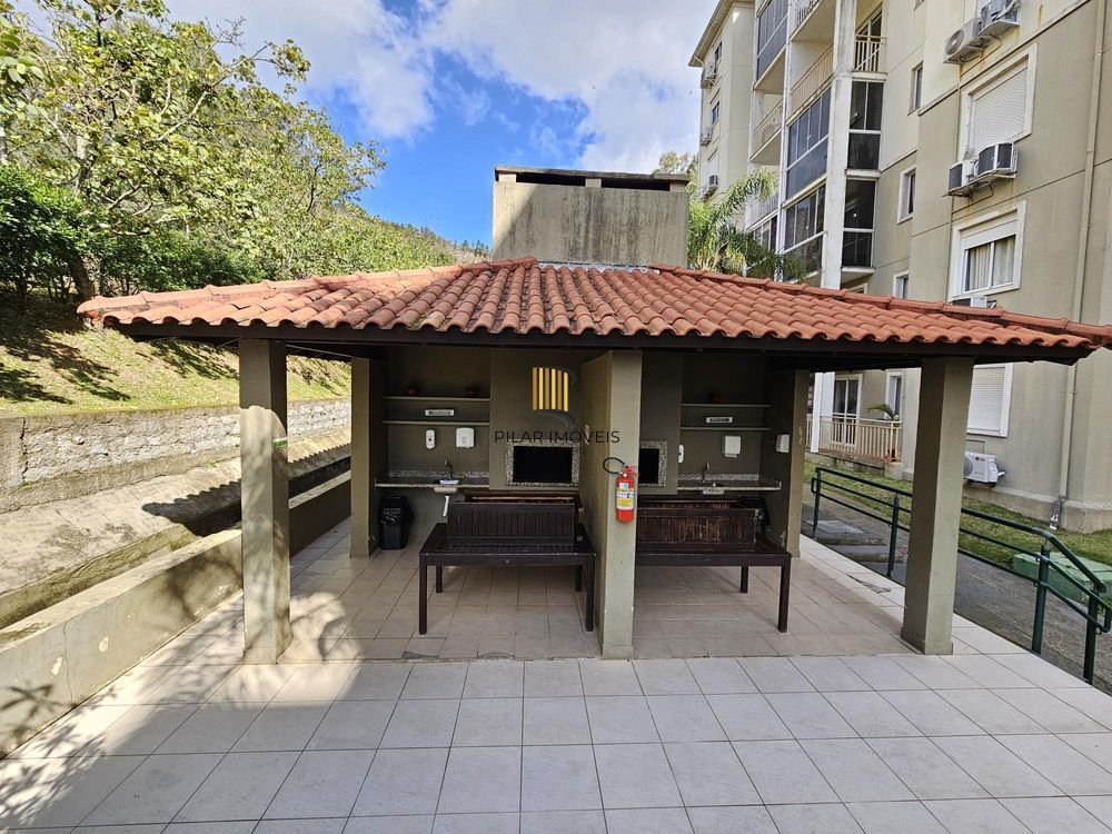 Apartamento mobiliado de 3 dormitórios bairro Morro Santana