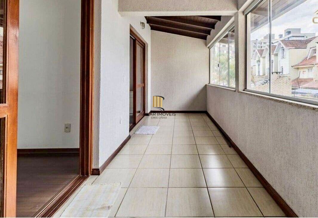 Casa com 3 quartos, 2 vagas e 266m² para vender - Jardim Planalto, Porto Alegre