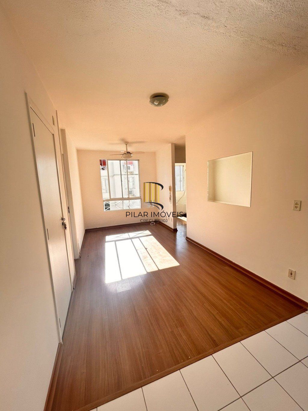 Apartamento com 3 dormitórios e 1 vaga de garagem no bairro Fátima em Canoas - Pilar Imóveis