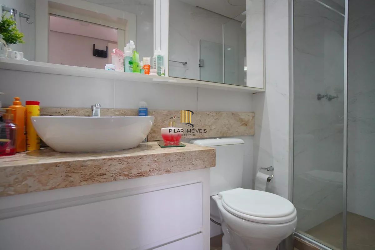 Apartamento de 2 quartos com 49 metros privativos e 1 vaga de garagem