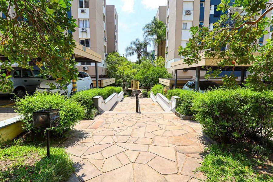 Apartamento com 2 quartos, 2 banheiros 1 vaga e elevador 73m²  na Boa Vista.