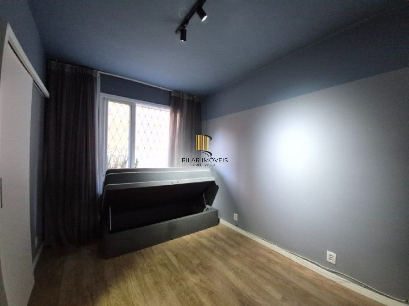 Apartamento de 1 dormitório no Bairro Farroupilha Porto Alegre.
