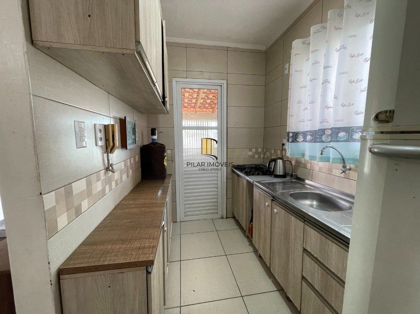 Casa com 3 quartos e 2 vagas em Alvorada no Condomínio Terra Nova