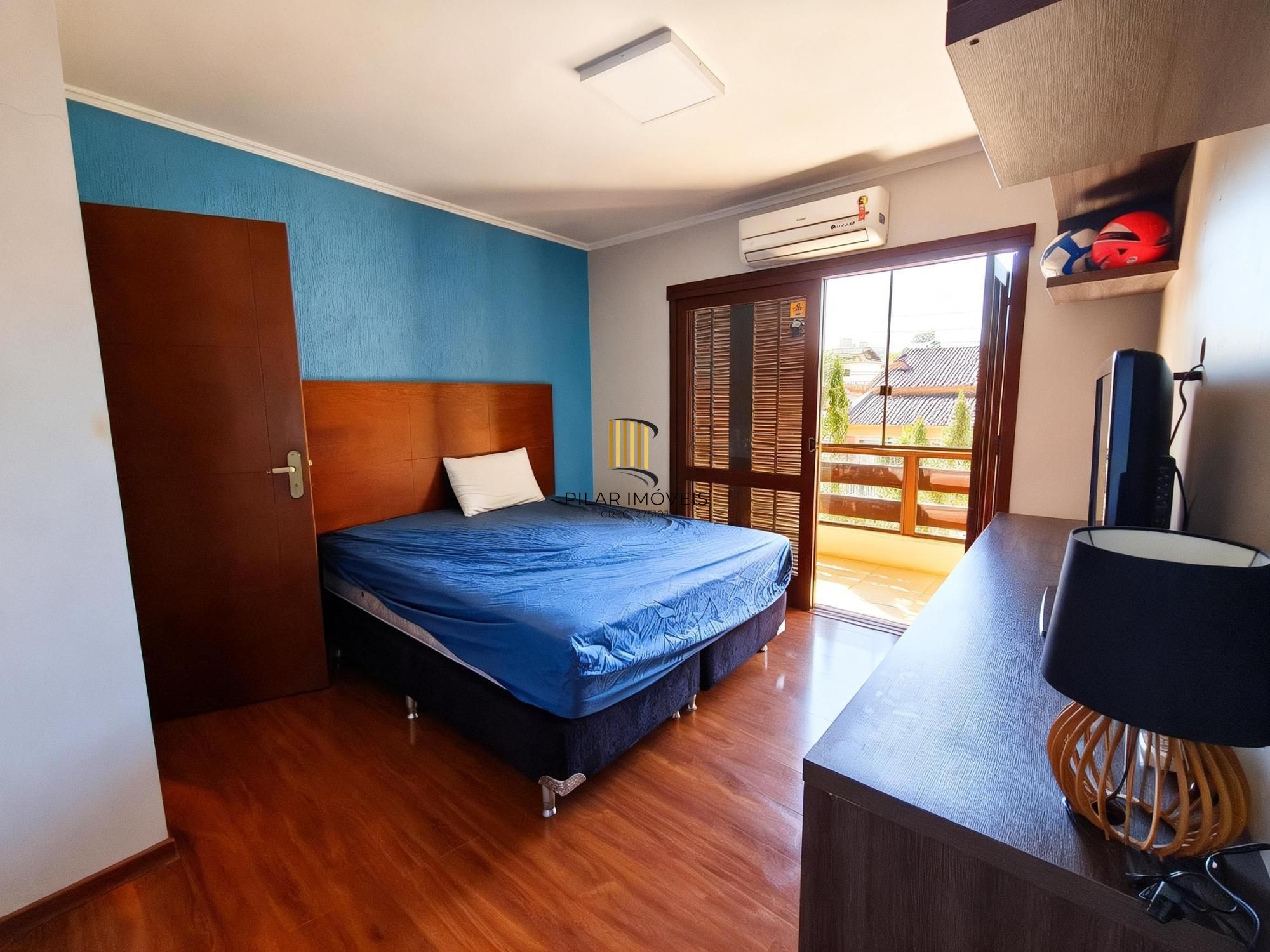 Casa com 4 quartos, piscina, vaga, churrasqueira e Sacada no bairro Jardim Itu