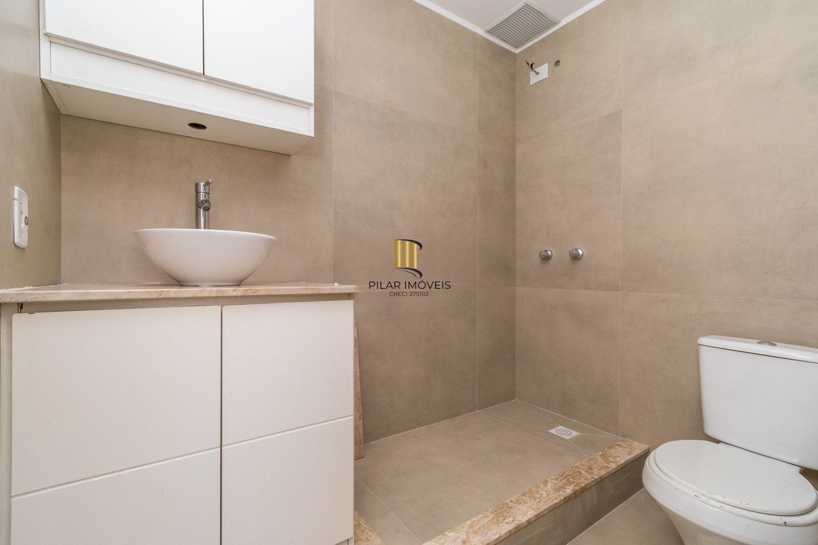 Casa em condomínio 3 quartos, com vaga e piscina no bairro Jardim Itu