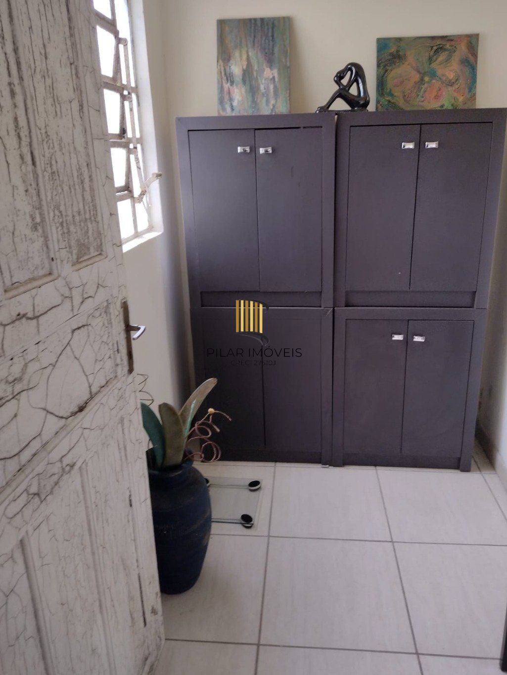 Casa com 3 quartos, 1 vaga de garagem e patio no bairro Jardim Itu