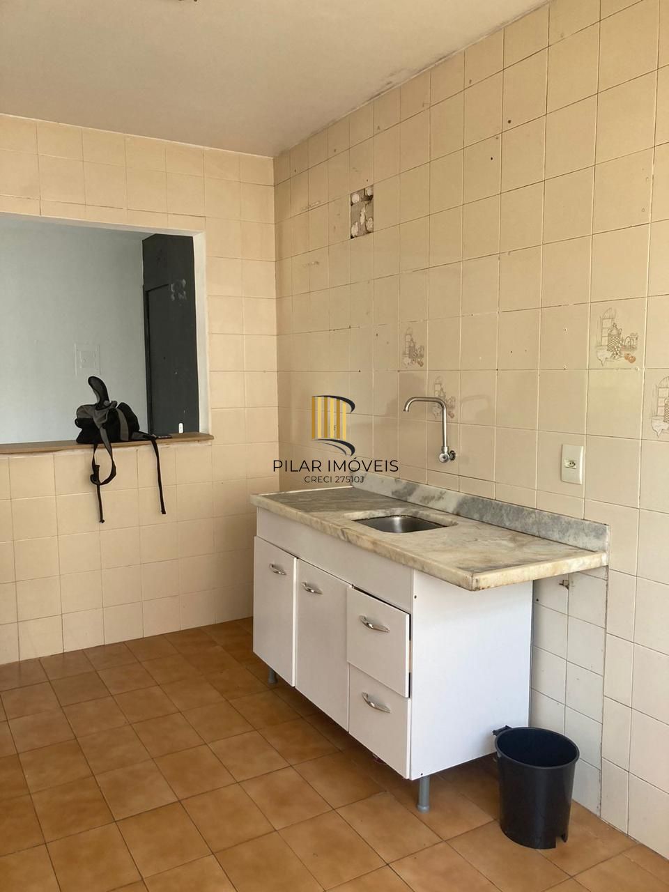Apartamento com 1 quarto e semi mobiliado no bairro Jardim Do Salso