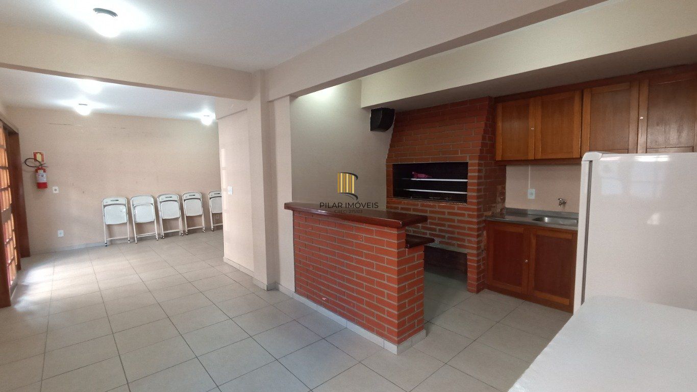 Apartamento com 2 quartos, 1 vaga com elevador na Vila Ipiranga