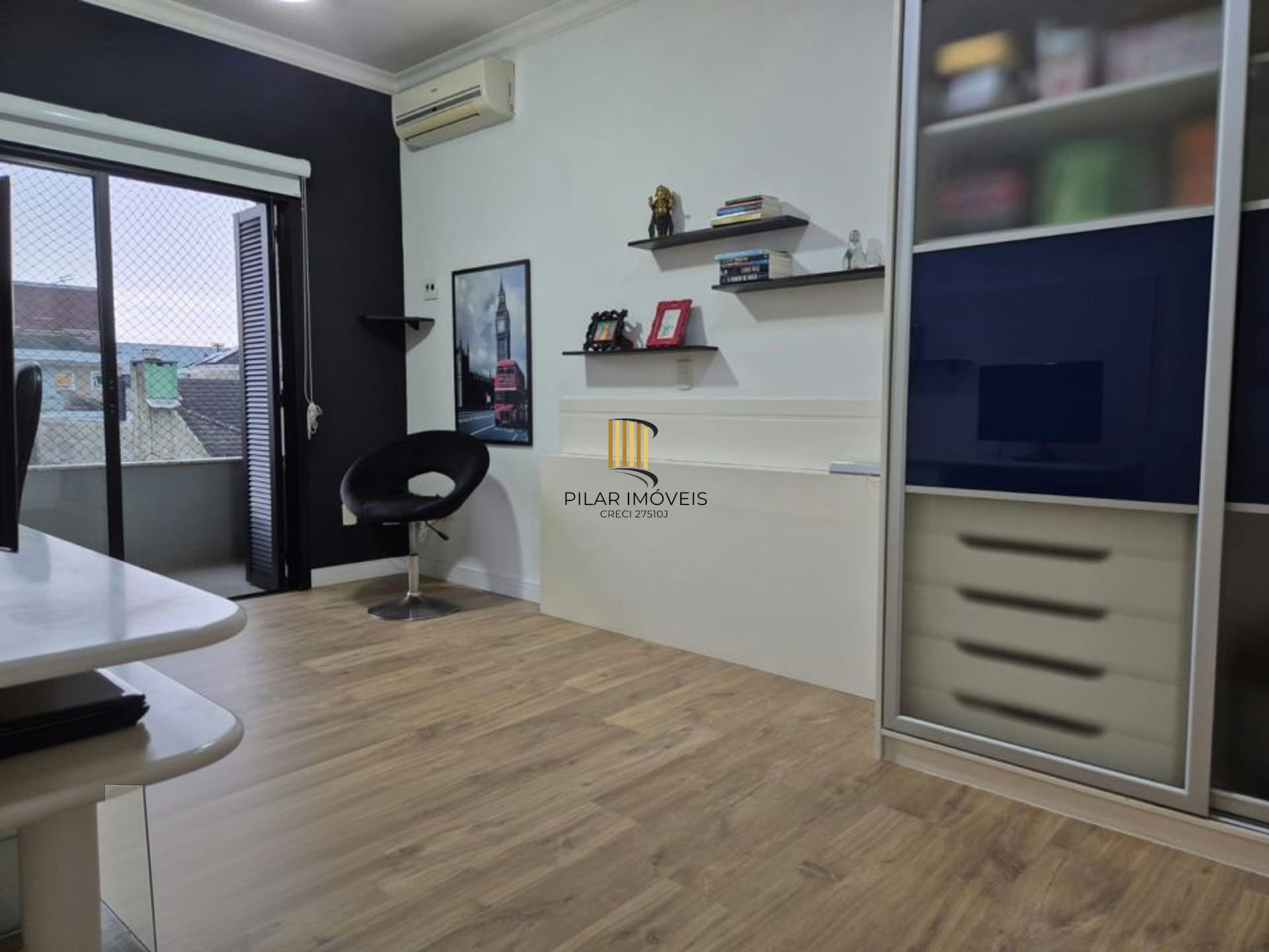 Casa de 3 dormitórios e 2 vagas de garagem coberta Canoas.