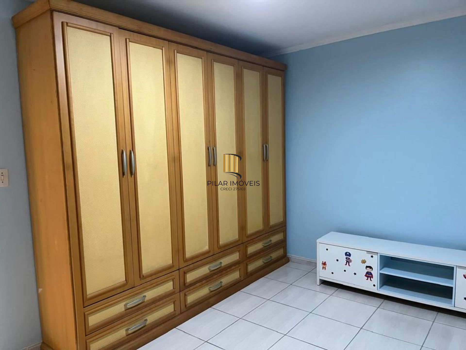Apartamento de 2 dormitórios e 1 vaga de garagem em Canoas.