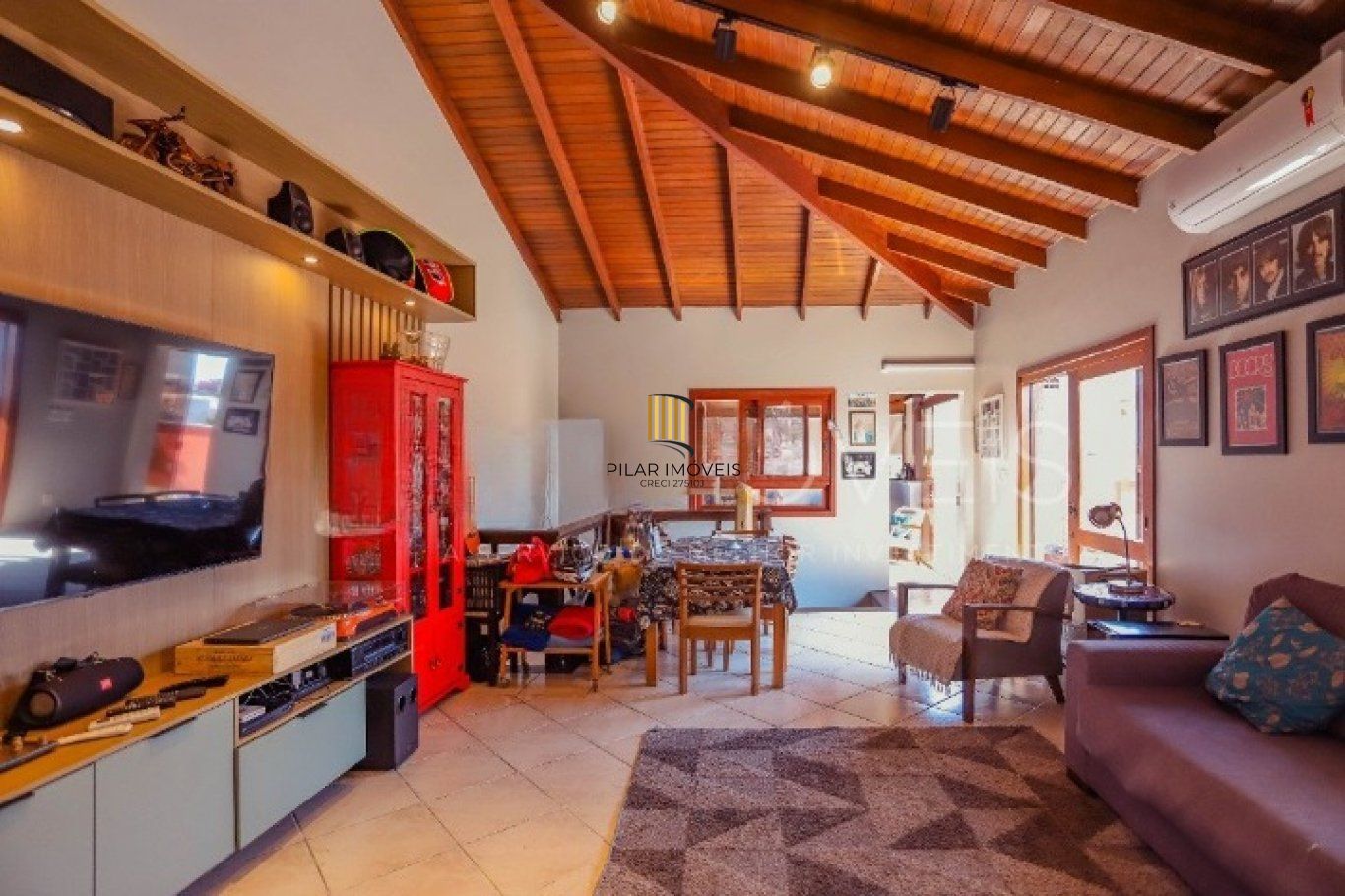 Cobertura com 3 quartos e 206m² à venda em São Sebastião, Porto Alegre.