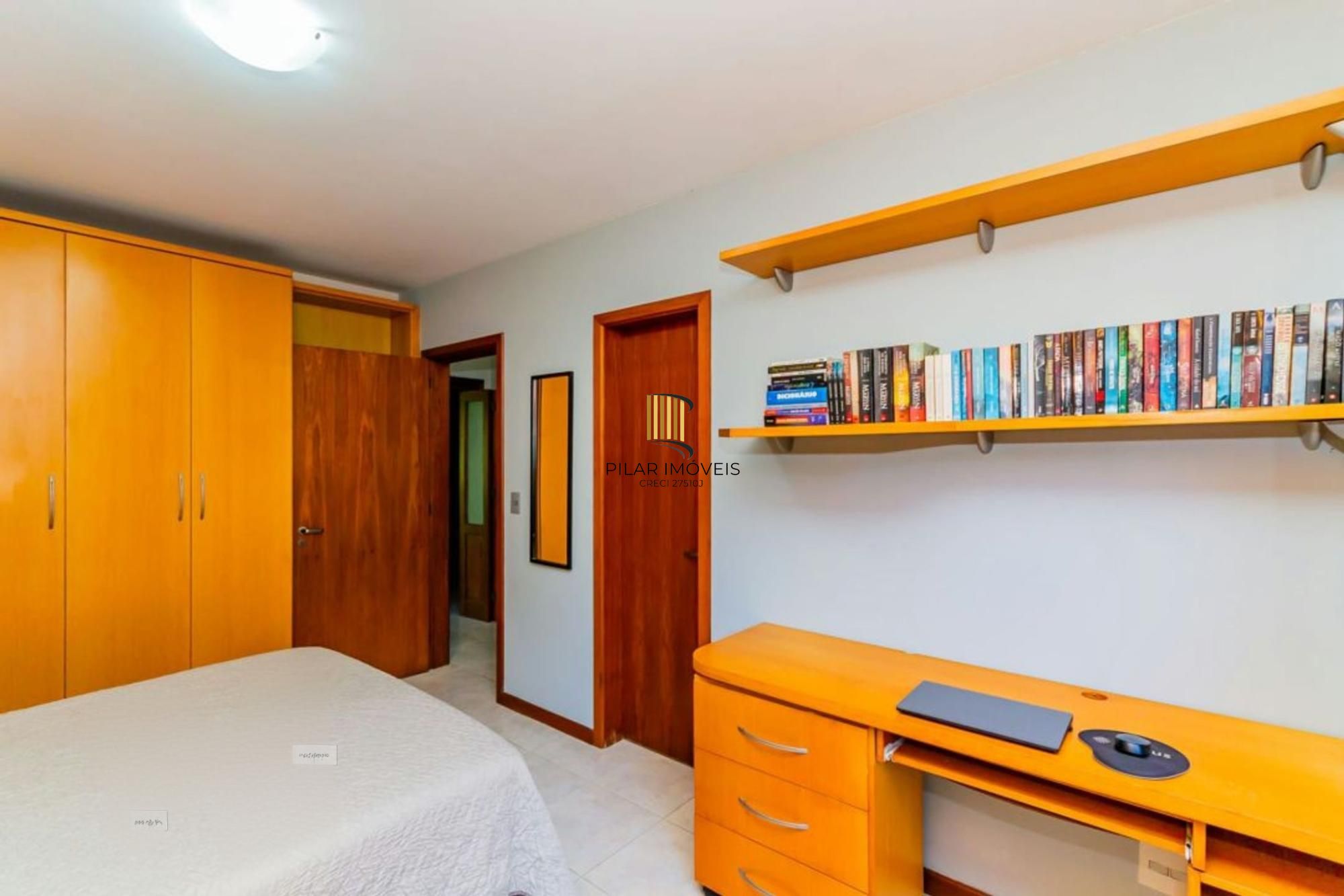 Apartamento mobiliado com 2 quartos e 1 vaga de garagem no Bairro Higienópolis