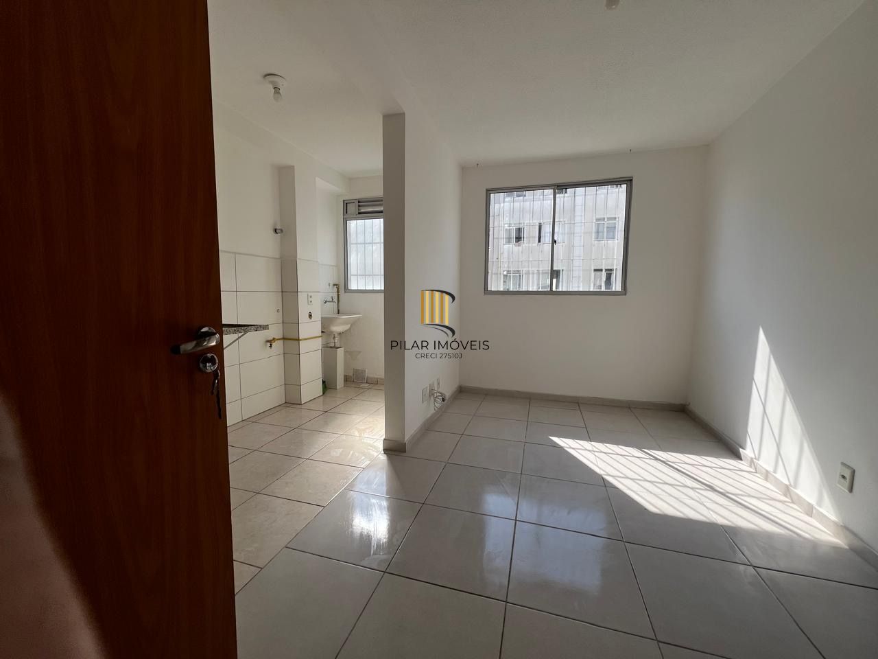 Apartamento Térreo 2 quartos em condomínio fechado com piscina e infra completa