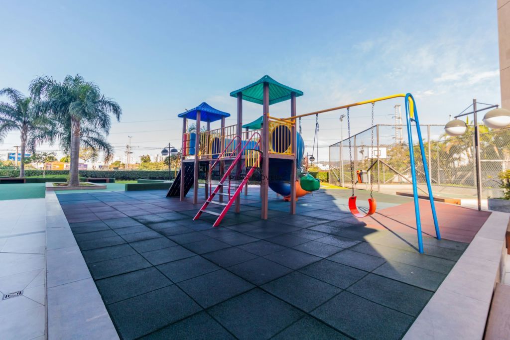 Apartamento com 3 quartos, vaga de garagem e elevador no Bairro Sao sebastiao