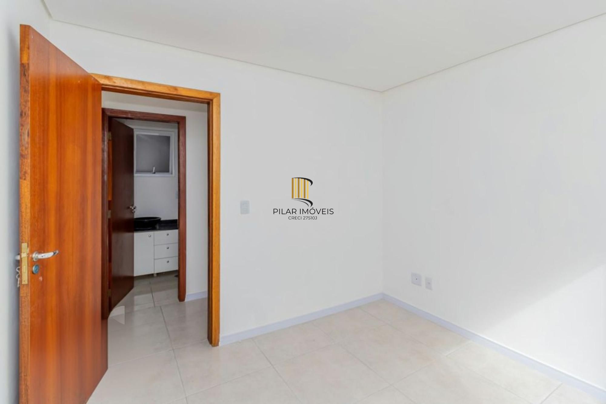 Apartamento Térreo 2 Dormitórios no Jardim Botânico – Amplo e Iluminado