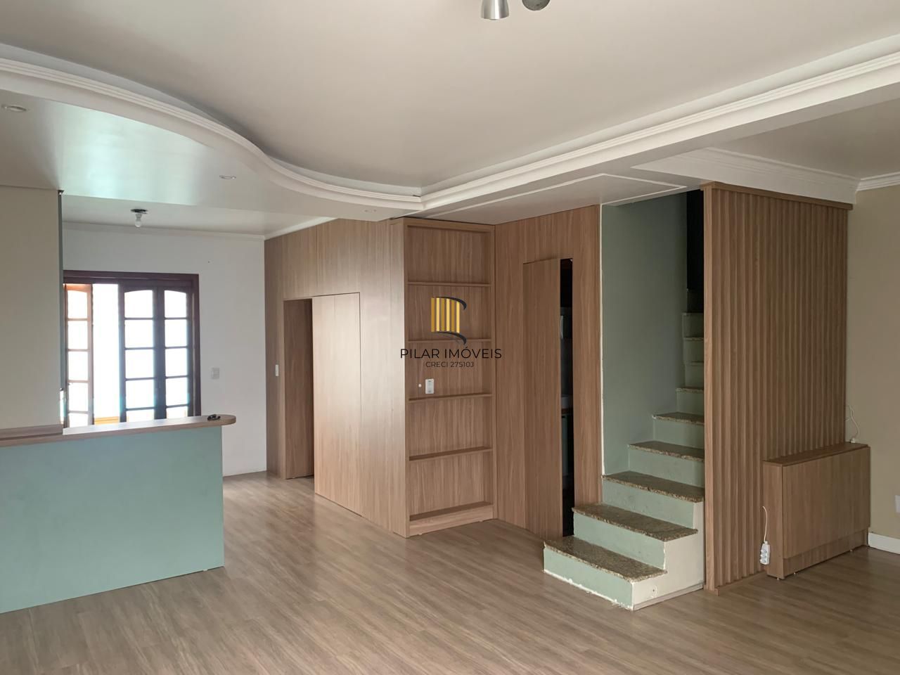 Casa em condomínio de 3 dormitórios e 1 vaga de garagem  em Canoas.