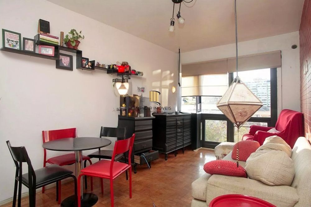 Apartamento semi mobiliado com 2 dormitórios na Sofia Veloso. - Pilar Imóveis