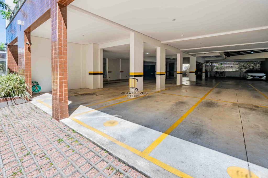 Apartamento com 3 quartos, 2 vagas, piscina e elevador Cristo Redentor