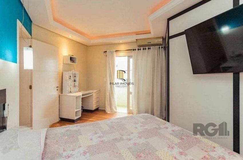 Casa com 4 suítes no Bairro Jardim Itu