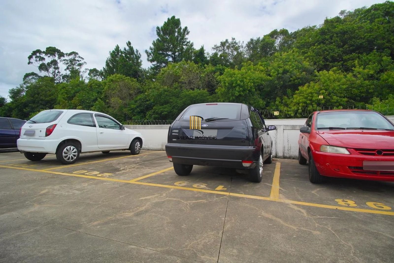 Apartamento com 2 quartos, vaga e piscina  no bairro  Parque Santa Fe