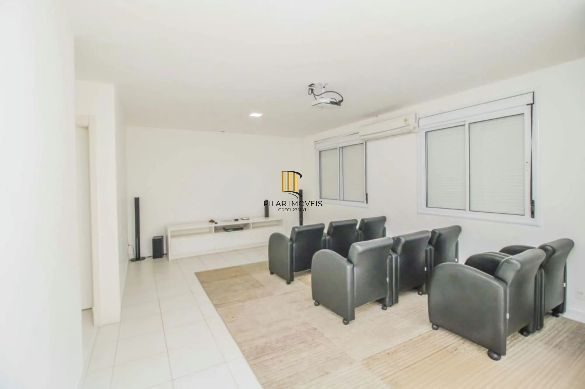 Apartamento 2 quartos suíte vaga elevador e lazer Vila Ipiranga