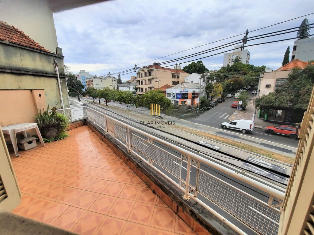 Apartamento 3 dormitórios à venda na Avenida Protásio Alves, no Bairro Petrópolis