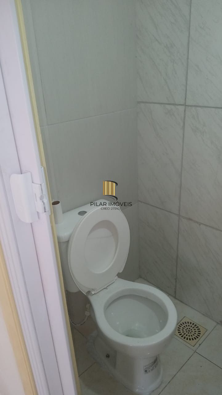 Apartamento de 1 dormitório com 46m2 e 1 vaga no Bairro Sarandi