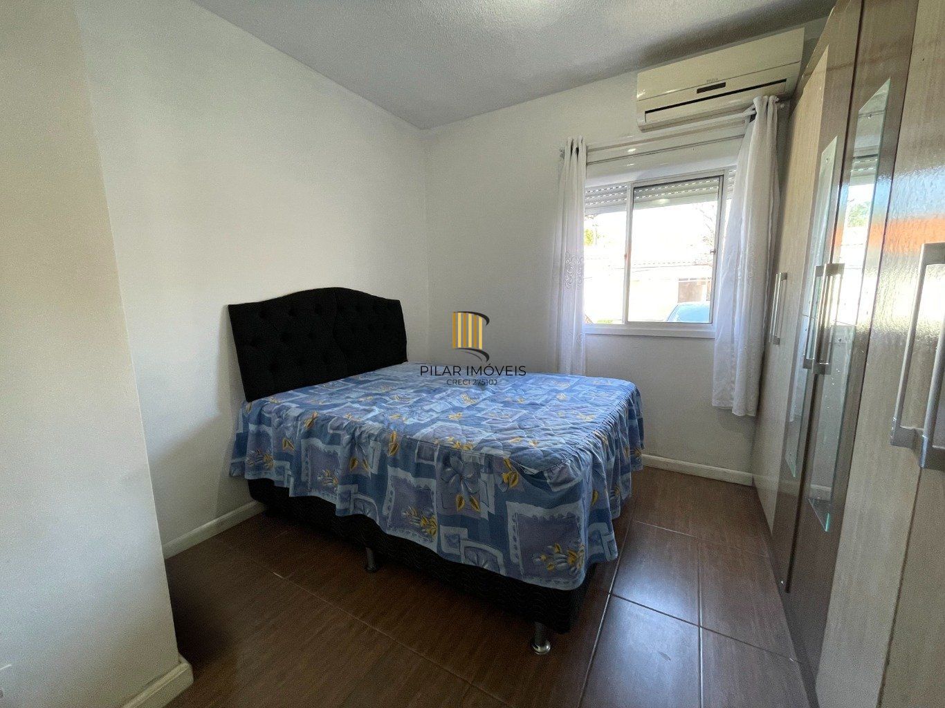 Casa com 3 quartos e 2 vagas em Alvorada no Condomínio Terra Nova