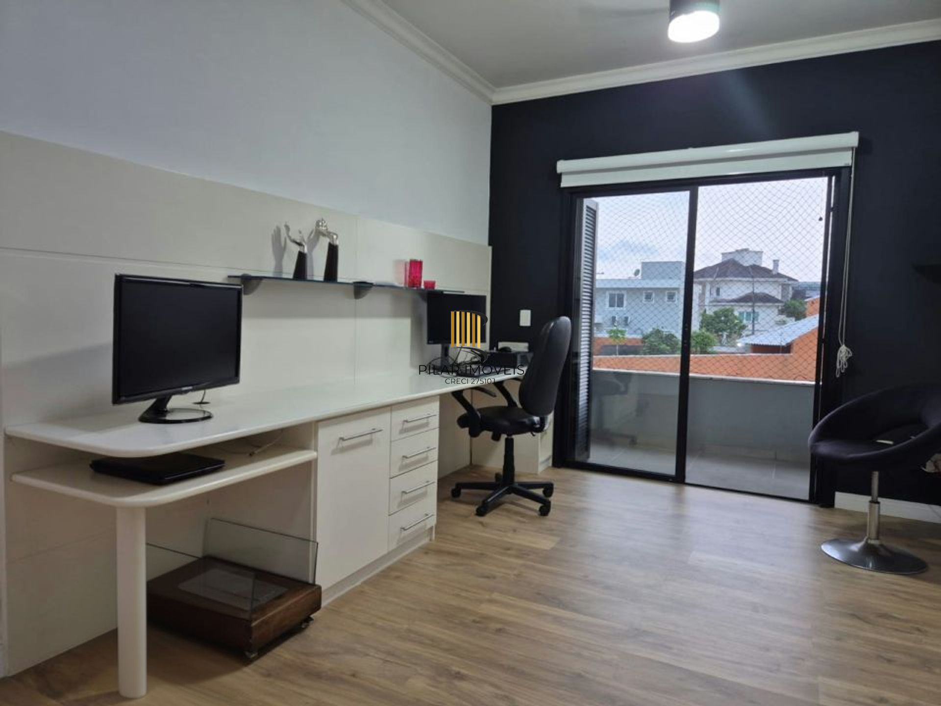 Casa de 3 dormitórios e 2 vagas de garagem coberta Canoas.