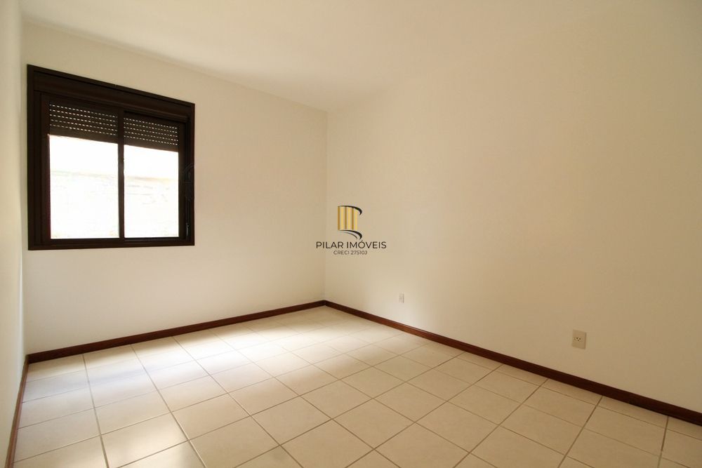 Apartamento com 2 quartos, 1 suíte e 1 vaga de garagem no Bairro Bom Fim.