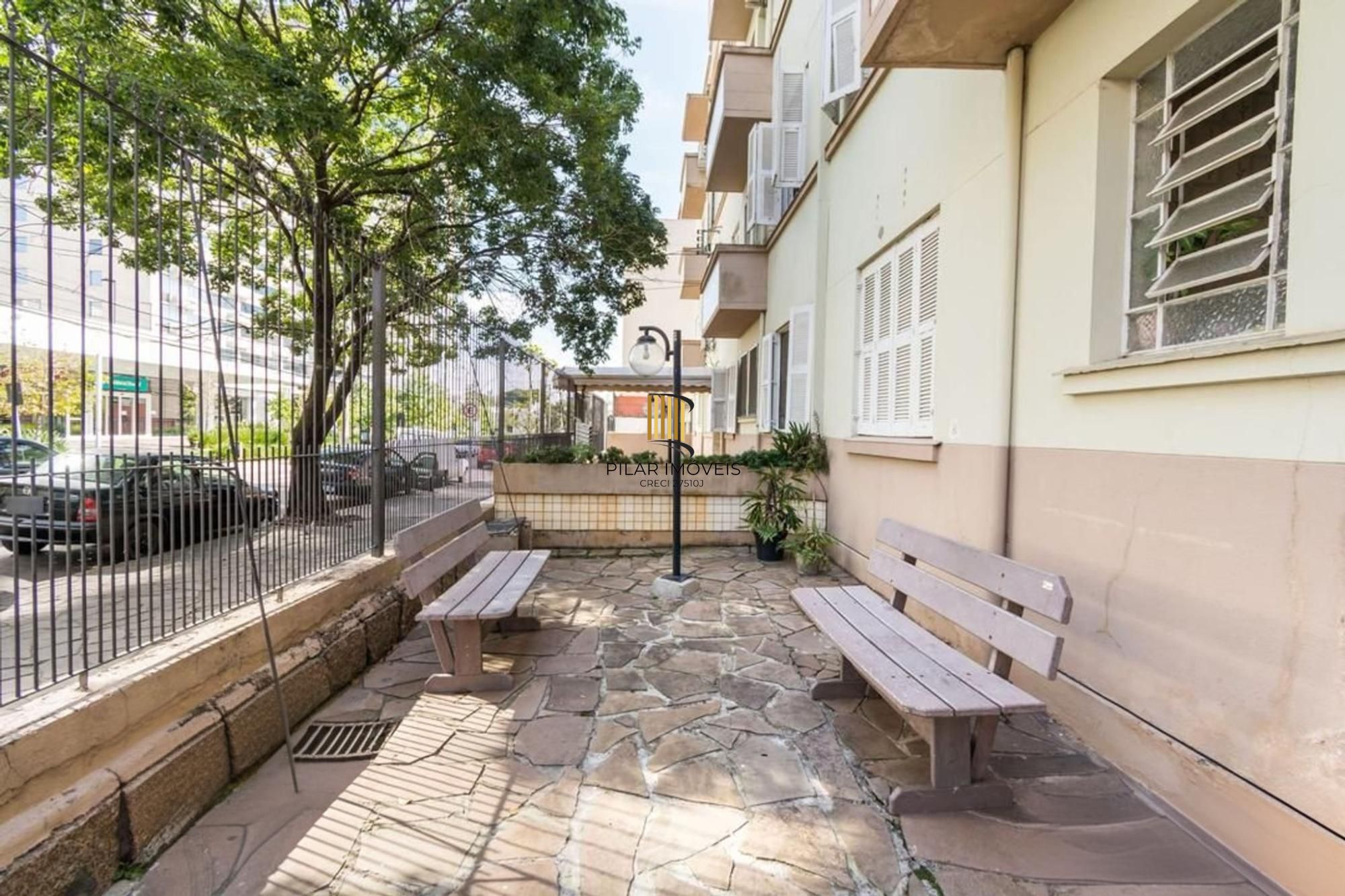 Apartamento à venda com 2 Dormitórios e  68 m² no Bairro Santana