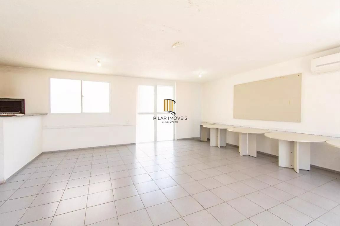 Apartamento 2 quartos, vaga e portaria 24hrs no bairro São José Canoas