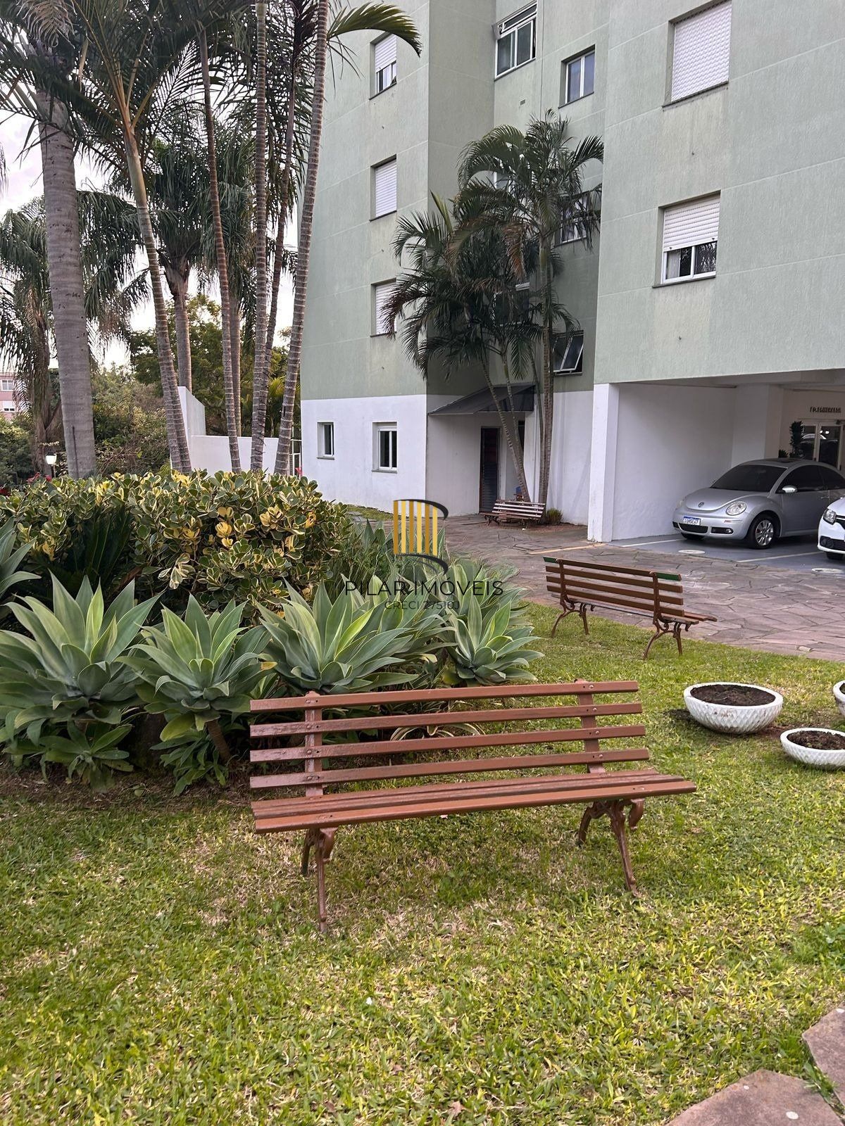 Apartamento à venda com 2 quartos e 55m² no bairro Cristal