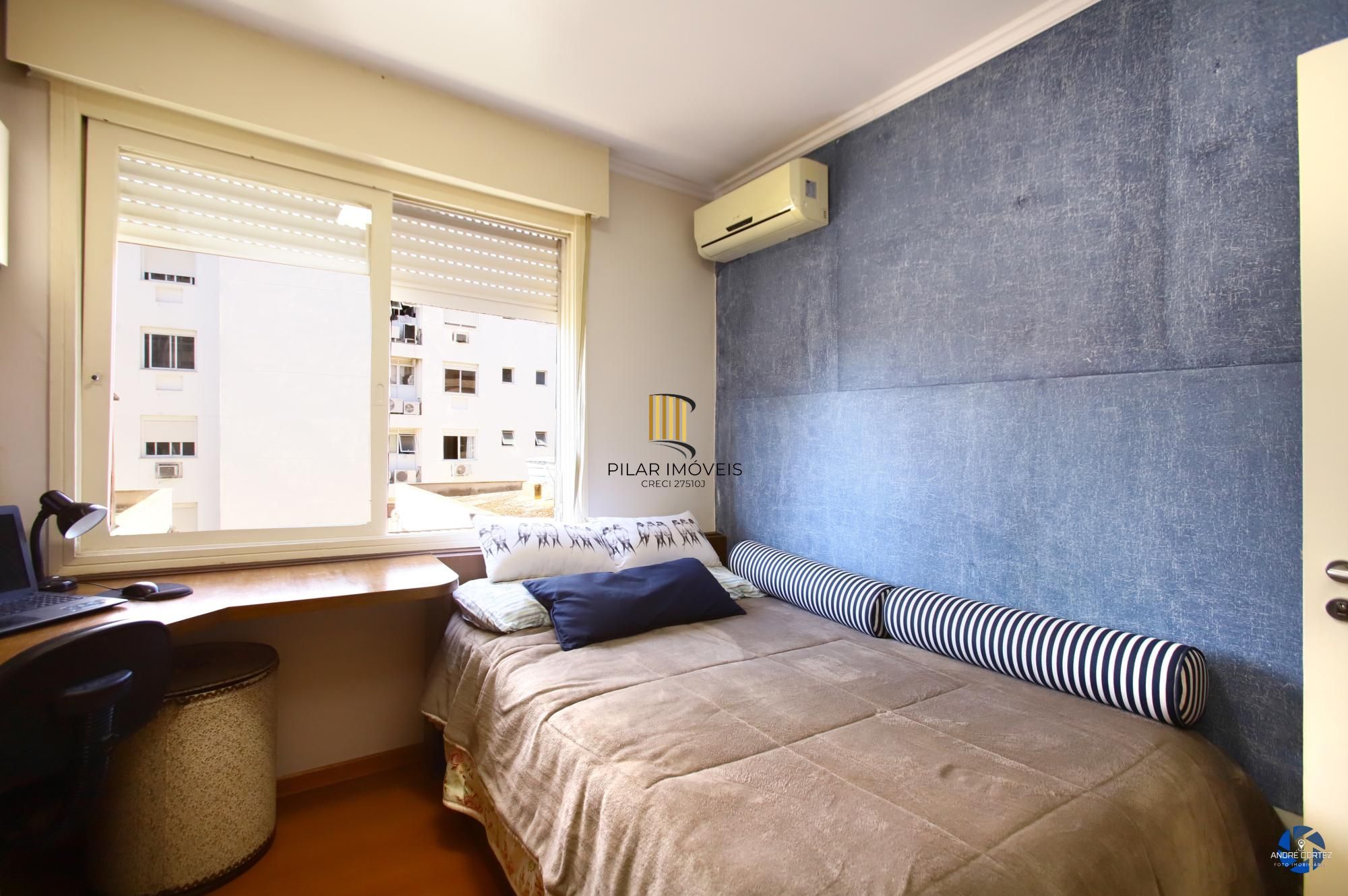 Cobertura com 3 dormitórios e 2 vagas no Bairro Santana