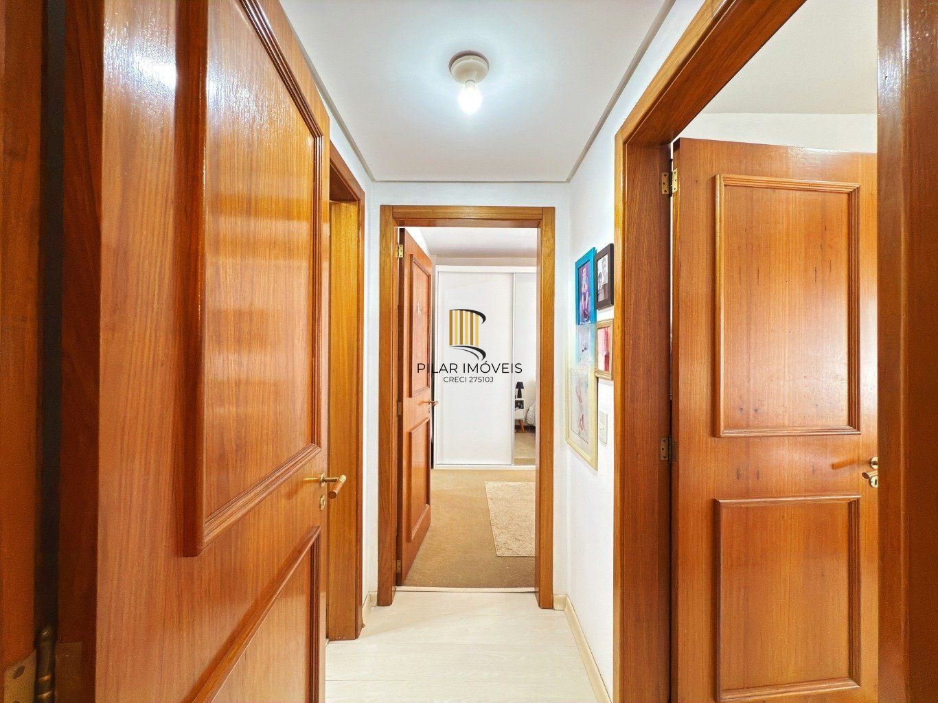 Cobertura de 3 quartos,suíte,elevador,2 vagas no bairro Mont Serrat