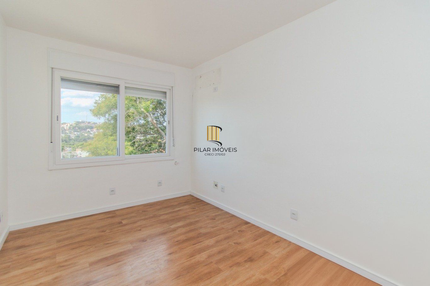 Apartamento de 1 dormitório, elevador no bairro Nonoai em  Porto Alegre.