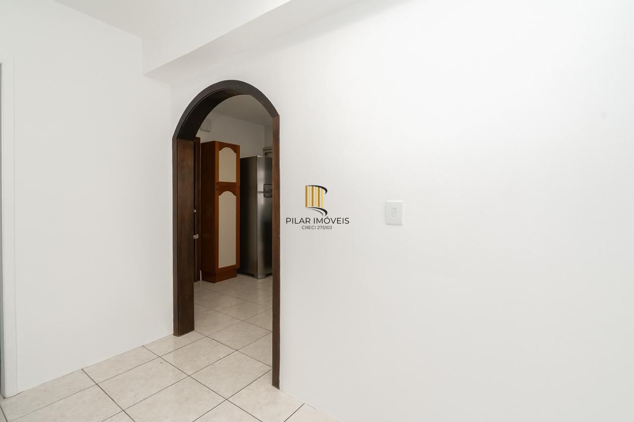 Apartamento semi mobiliado 3 dormitórios no bairro Santana
