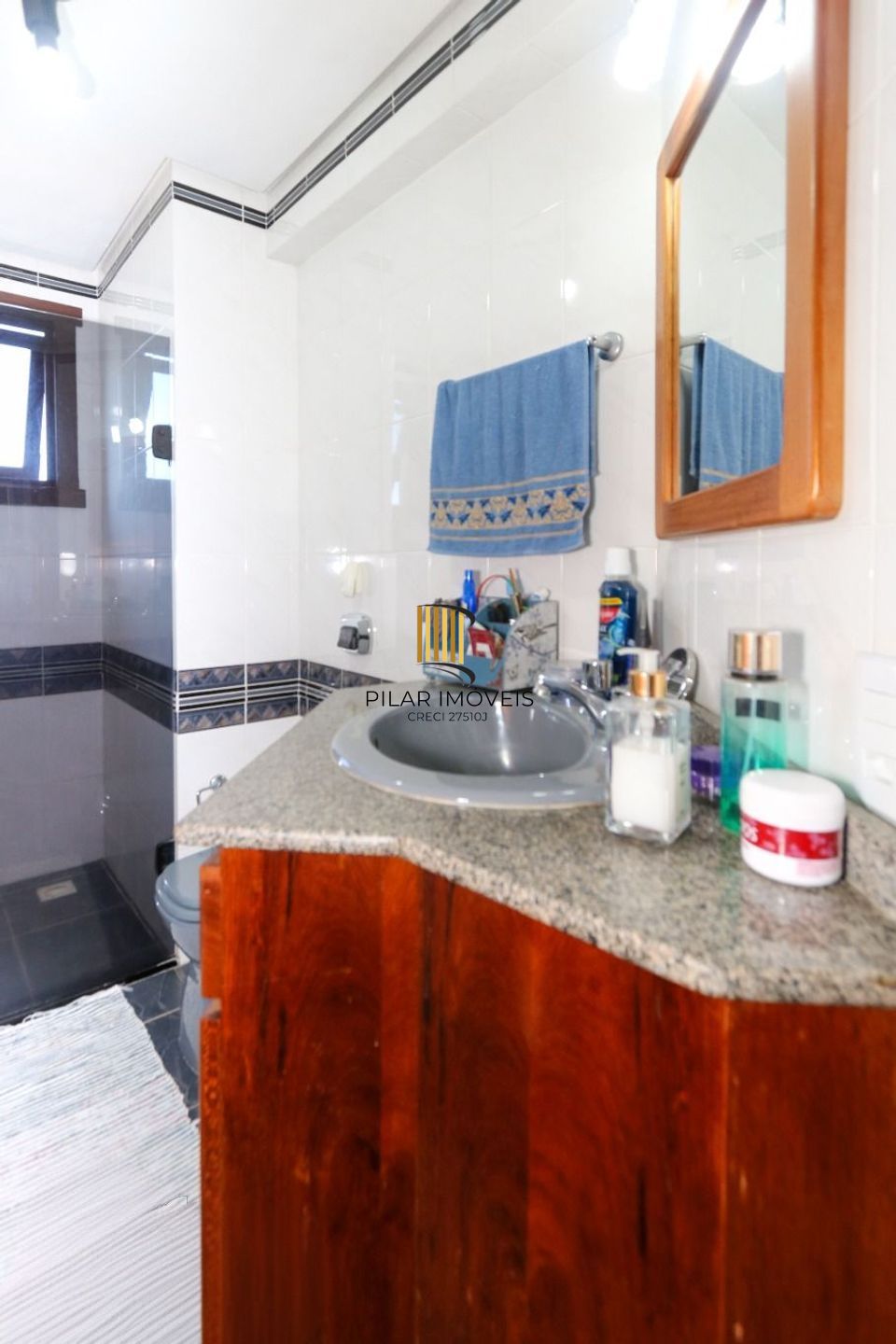 Apartamento 3 quartos, elevador e uma vaga de garagem em Canoas.