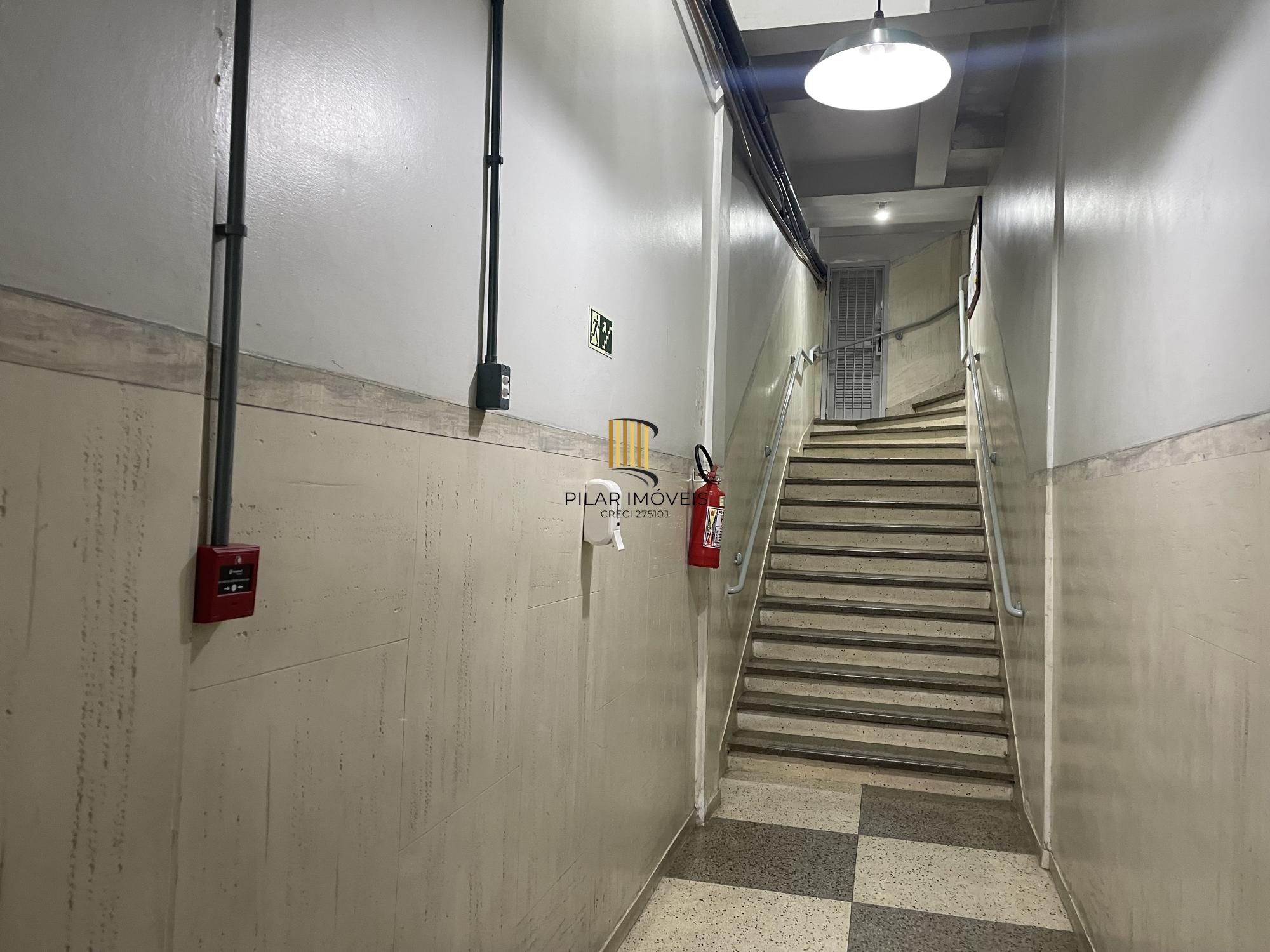 Apartamento 3 dormitórios Av. Assis Brasil