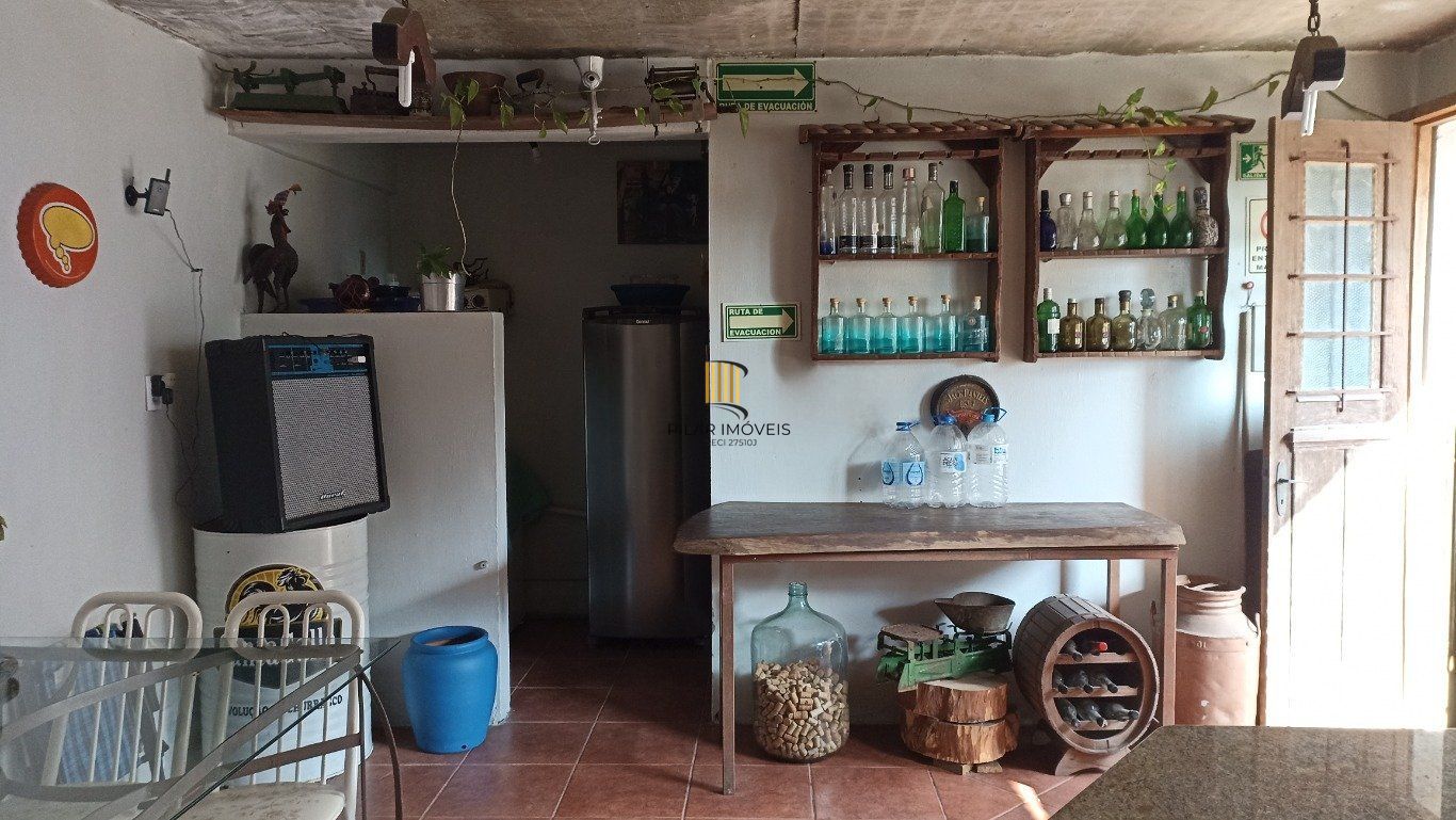 Casa de 3 dormitórios bairro Santa Fé