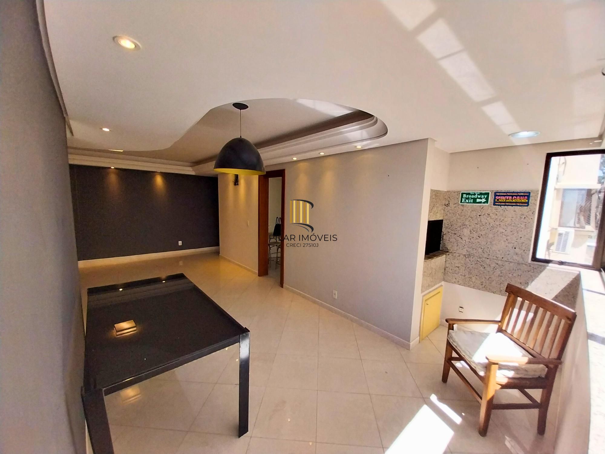 Apartamento 3 dorms à venda Rua Roque Calage, Passo da Areia - Porto Alegre