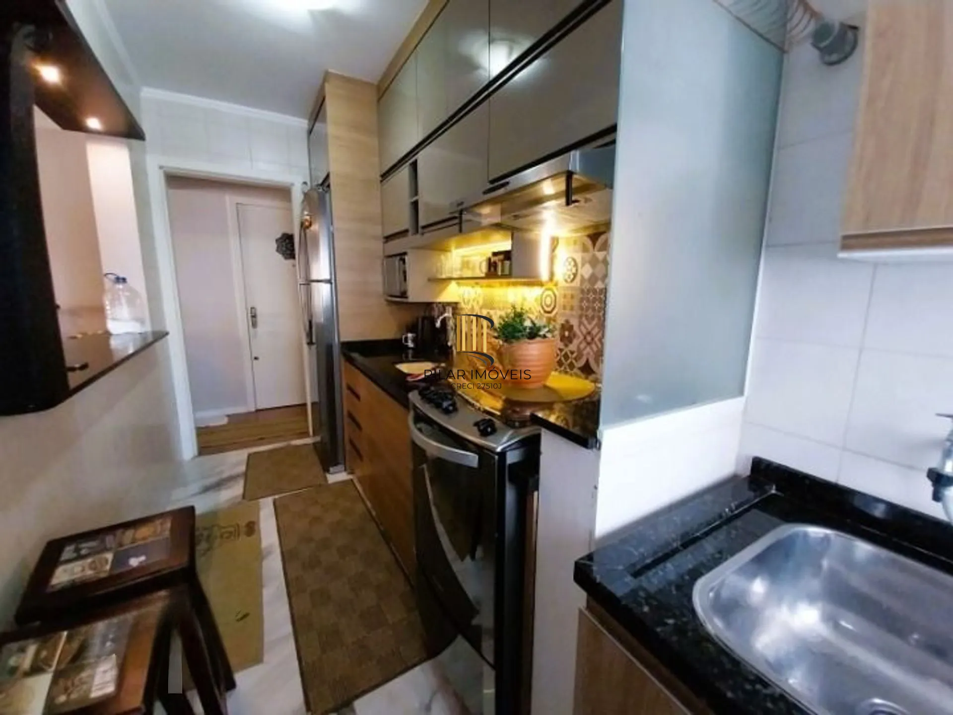 Apartamento de 3 dormitórios, elevador e 1 vaga de garagem em Canoas.