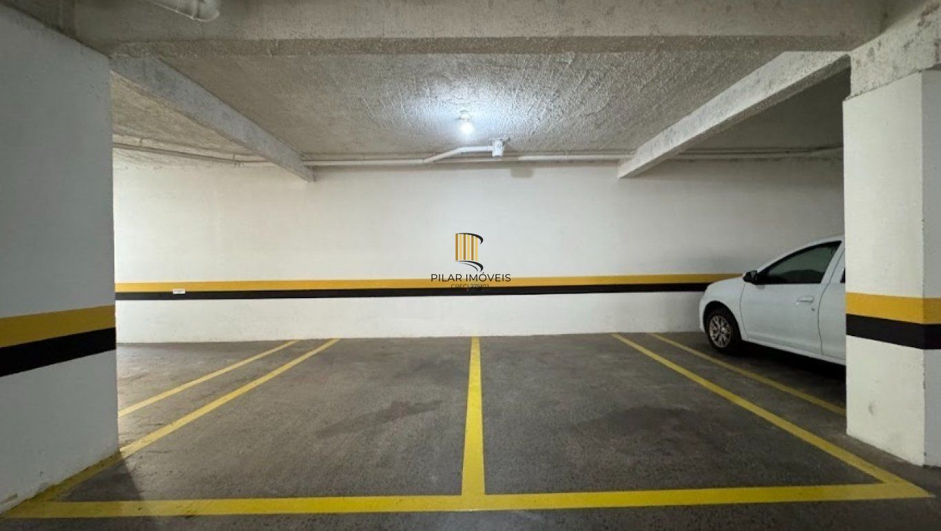 Apartamento semi mobiliado de 2 dormitórios bairro Bom Fim