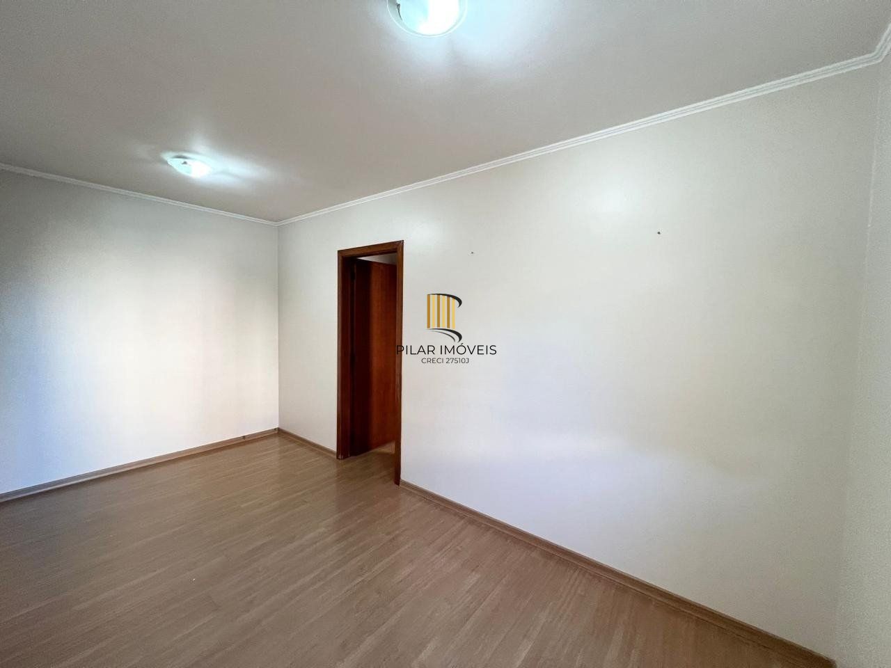 Apartamento de 2 quartos, elevador 1 vaga de garagem em Canoas.