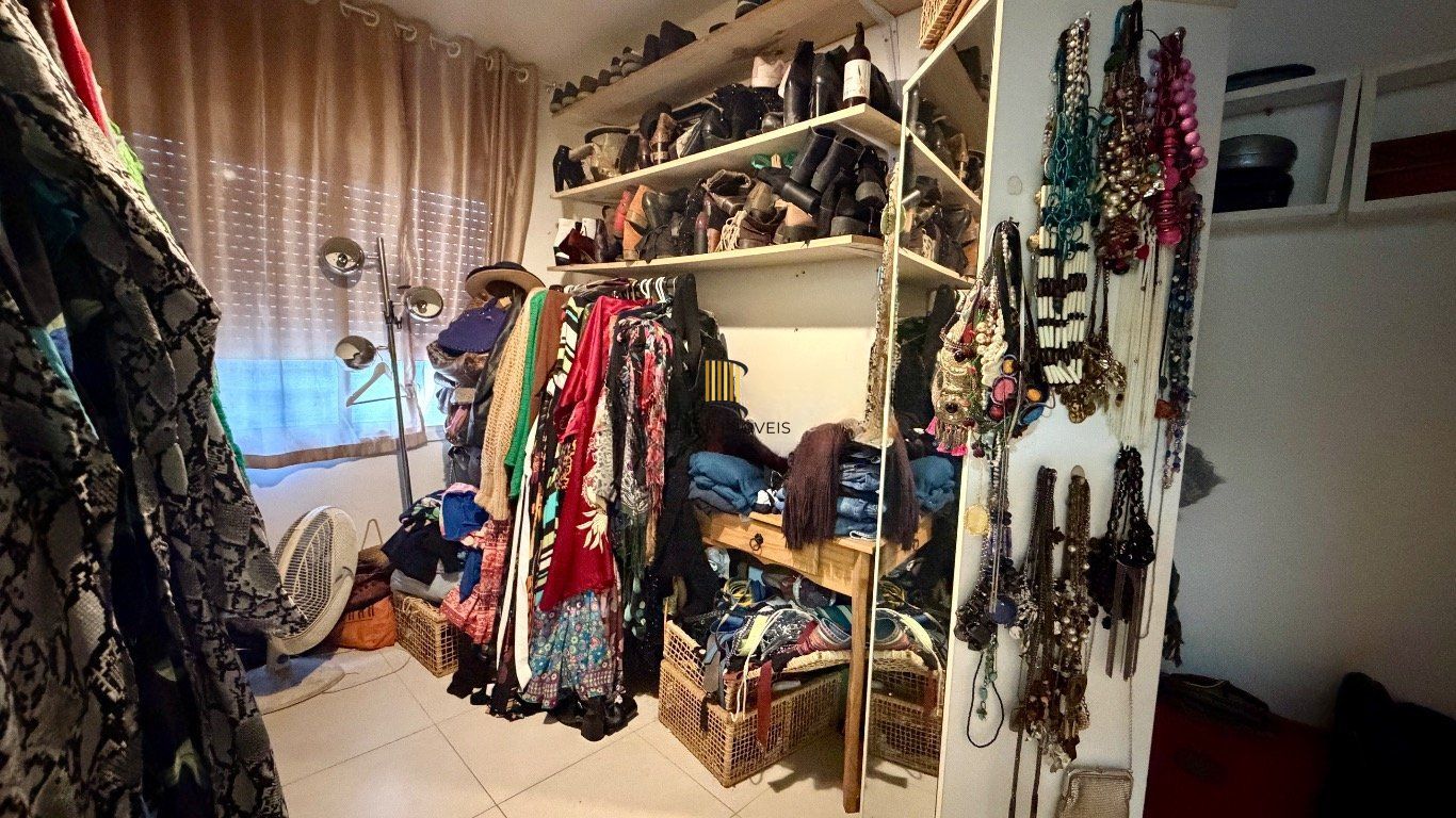 Apartamento de 3 quartos,suíte,elevador,1 vaga no bairro Cavalhada